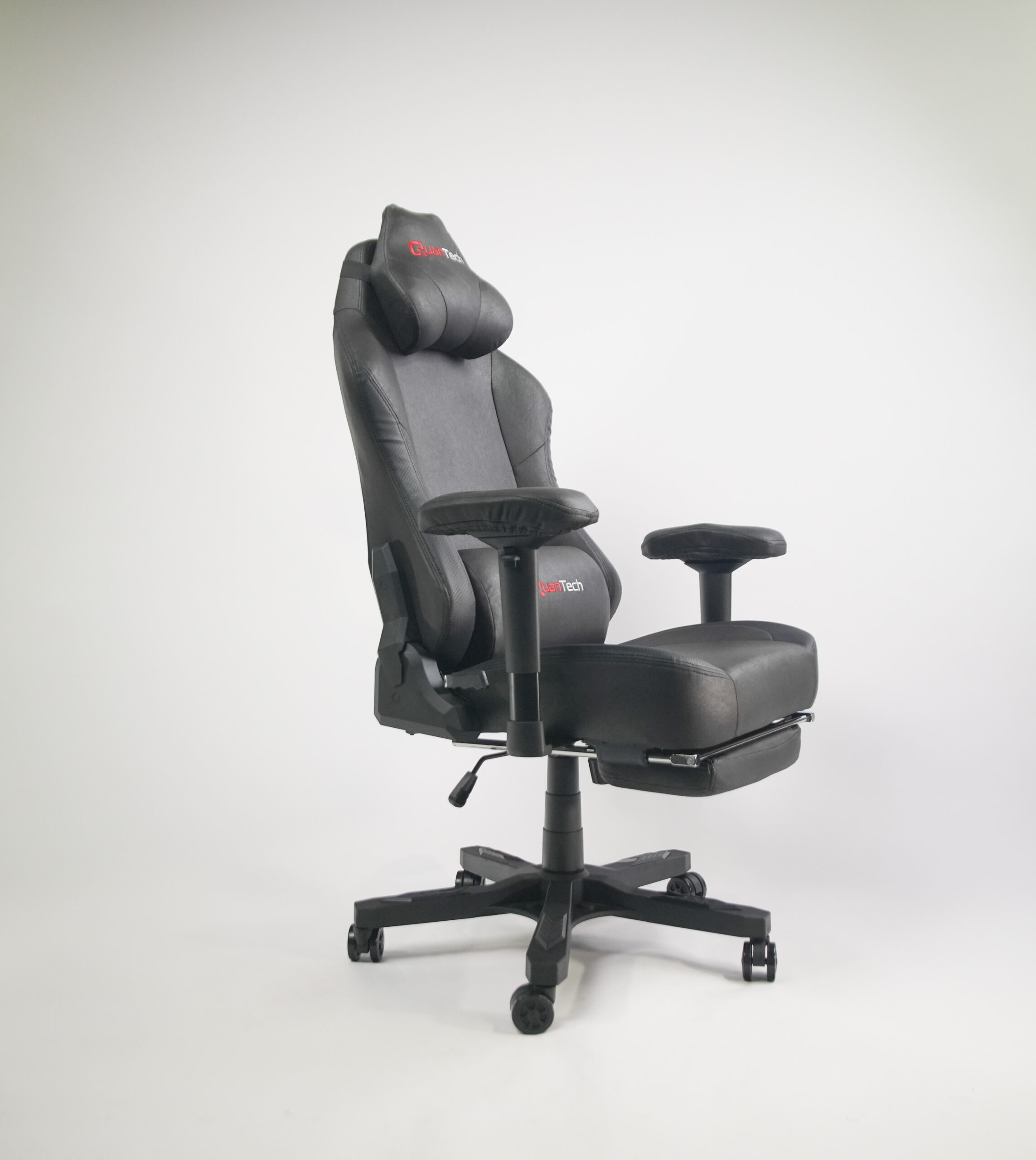 Quantech Nemesis Gaming Chair Black