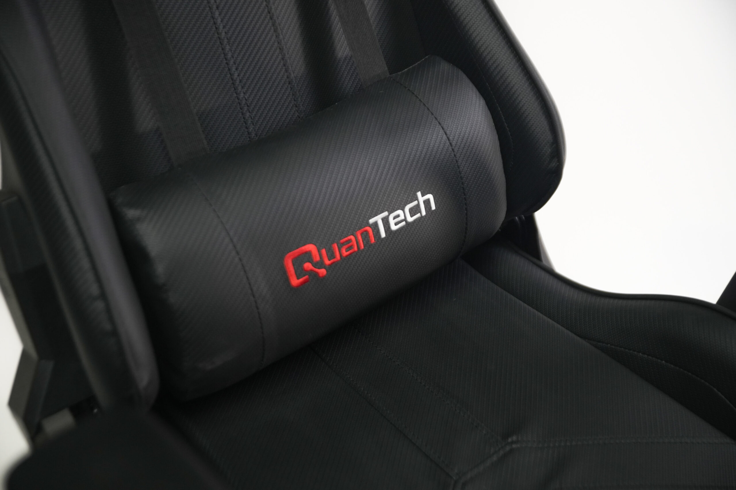 Quantech Royal V2 Gaming Chair Black