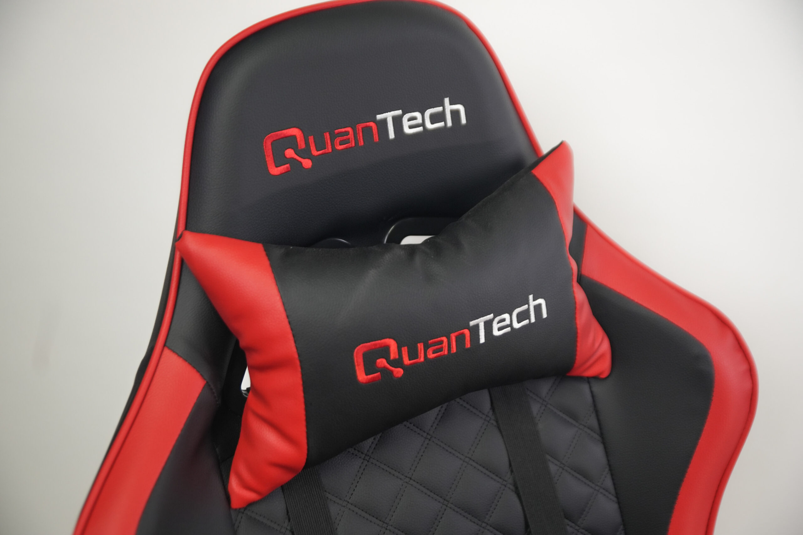 Quantech Orbit Gaming Chair Red